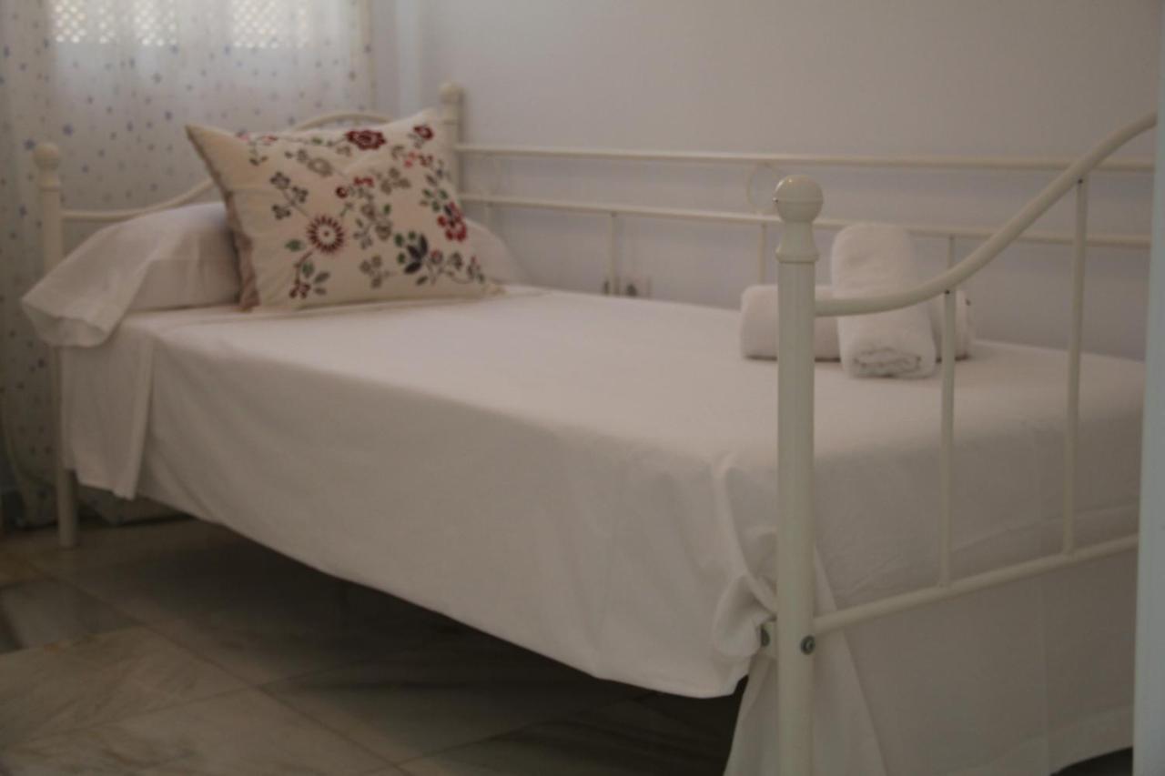 Apartamento Huerta La Reina Kordoba Bagian luar foto